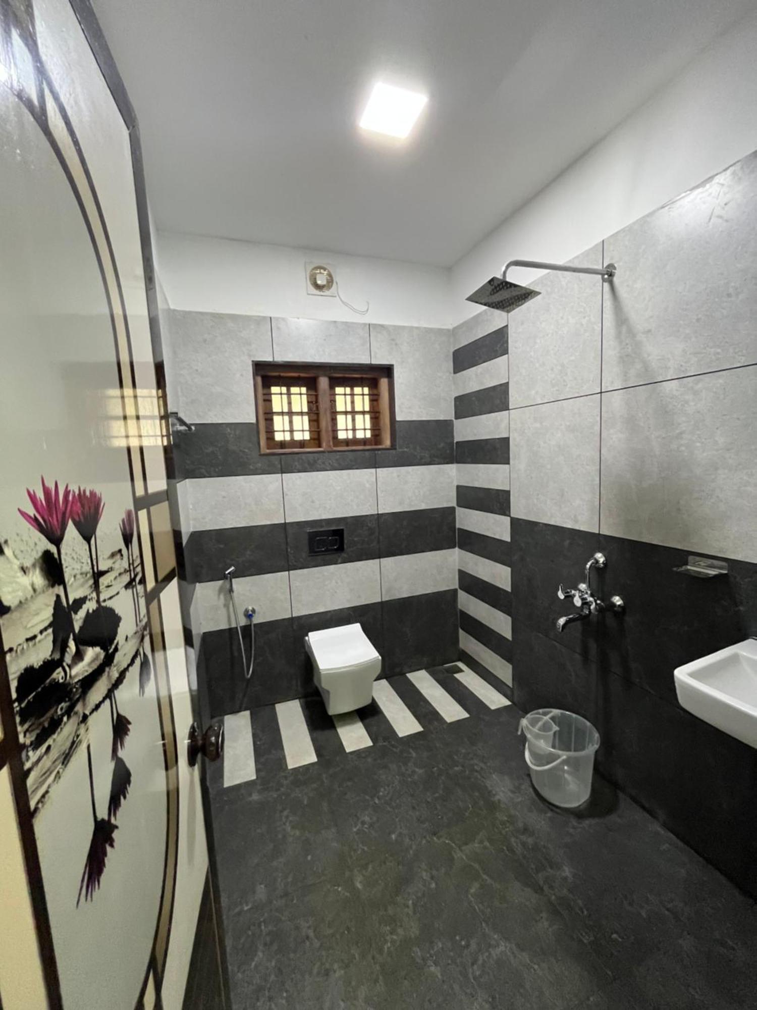 Mount Court Munnar Ξενοδοχείο Εξωτερικό φωτογραφία